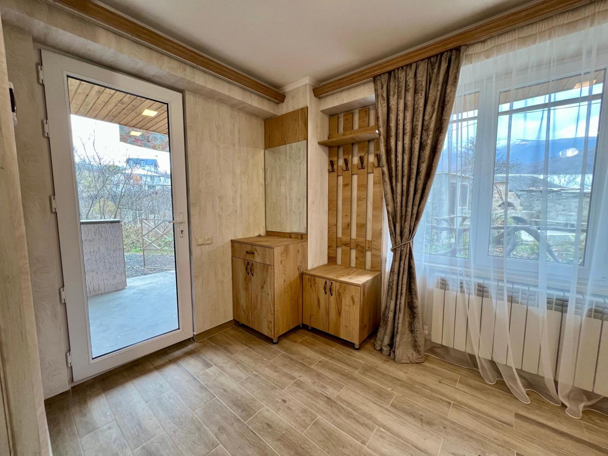 Green Park Guest House Dilijan Eksteriør bilde